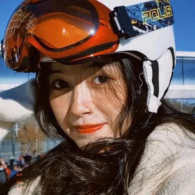 俏探女娇娃
